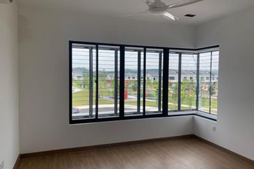 Elmina Green One @ City of Elmina