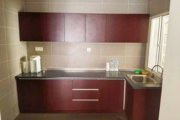 7 Tree Seven Residence