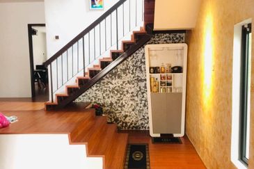 NICE 2.5 Storey SEMID Bukit Anggerik, Len Seng Cheras