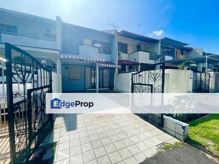 DOUBLE STOREY HOUSE, SS 19 SUBANG JAYA, SELANGOR, Selangor, Subang Jaya