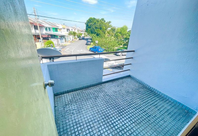 DOUBLE STOREY HOUSE, SS 19 SUBANG JAYA, SELANGOR