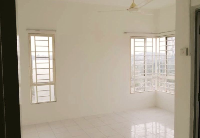 Villa Tropika Sg Tangkas Bangi