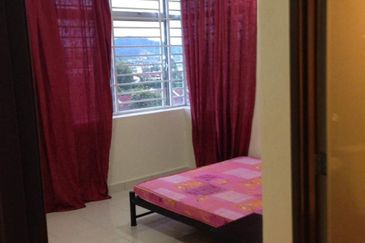 Pelangi Seri Alam Apartment