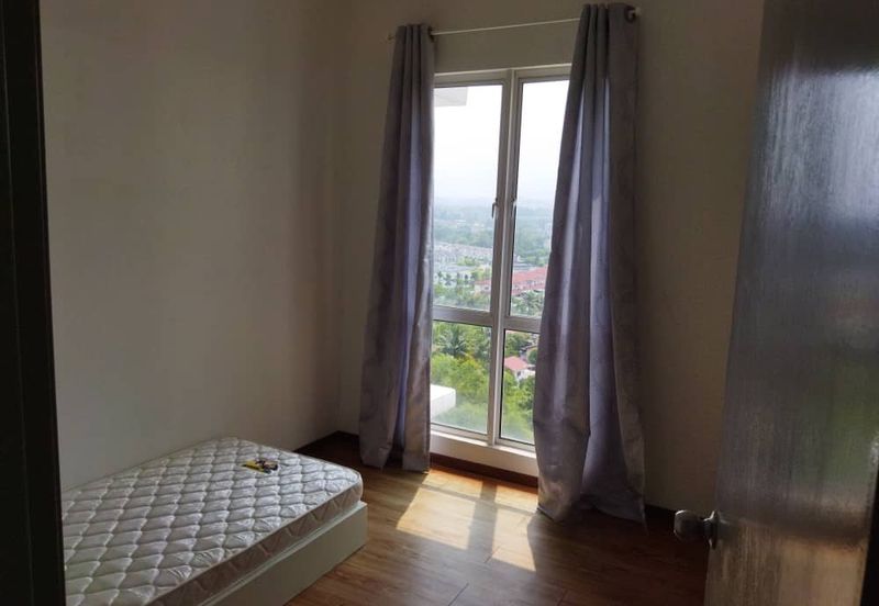 7 Tree Seven Residence