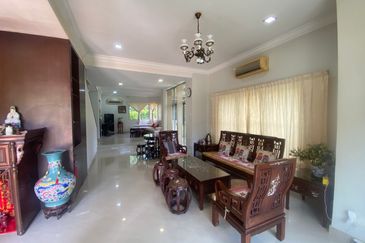 Bungalow at Kenanga Garden Sungai Buloh Country Resort