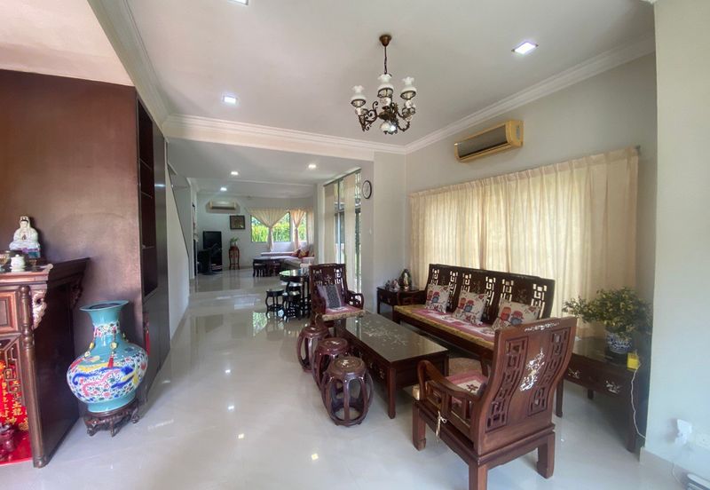 Bungalow at Kenanga Garden Sungai Buloh Country Resort