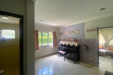 Bungalow at Kenanga Garden Sungai Buloh Country Resort