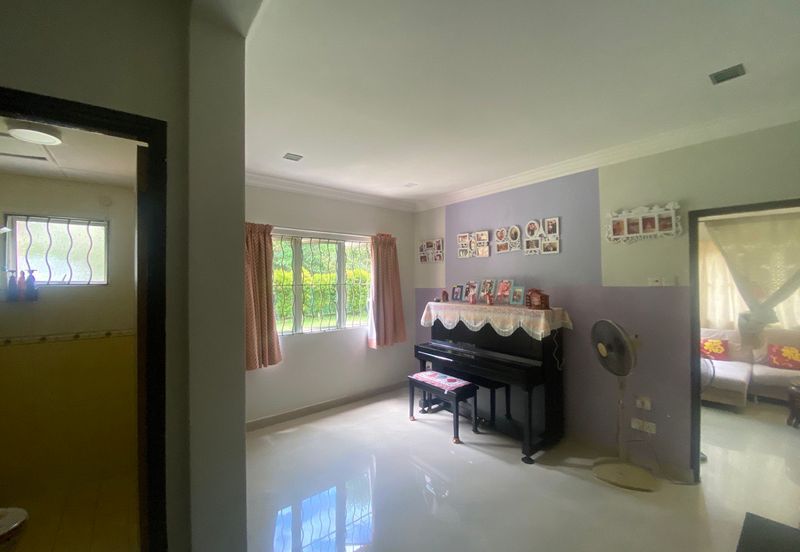 Bungalow at Kenanga Garden Sungai Buloh Country Resort