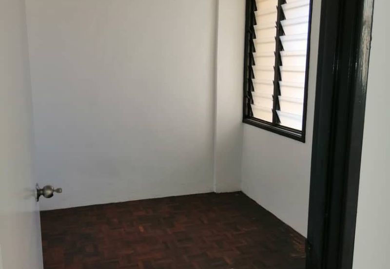 Desa Bistari Gelugor Batu Uban Penang