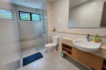 Renovated Palmyra Residence Balik Pulau