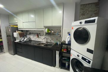 Sinaran Ukay Residence (Casa-Del-Sol)