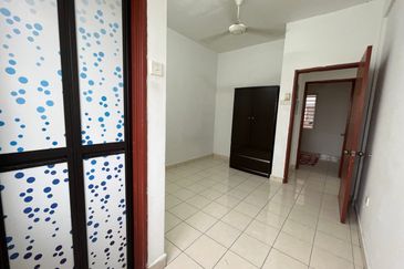 Pangsapuri Seri Galaksi, Subang Bestari