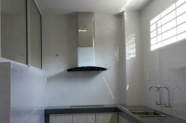 Taman Nadayu 92 Kajang 2 3Storey Superlink House