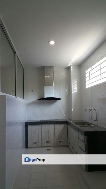 Taman Nadayu 92 Kajang 2 3Storey Superlink House, Selangor, Kajang
