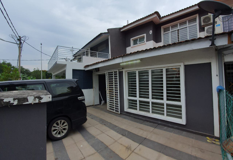 Double Storey Terrace Bandar Saujana Putra SP4