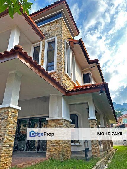 Renovated Intermediate 2 Storey Semi Detached House Kemensah Heights, Ampang, Selangor, Selangor, Ampang