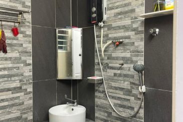 Taman Mawar, Bandar Kinrara Puchong