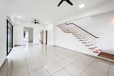 Cradleton @ Eco Majestic