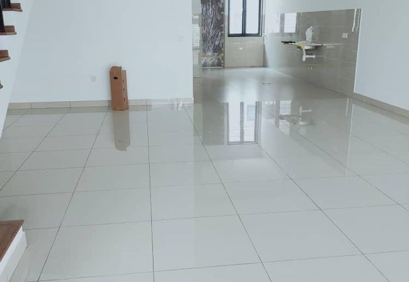 Elmina Green One @ City of Elmina