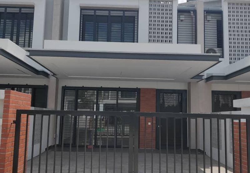 Elmina Green One @ City of Elmina