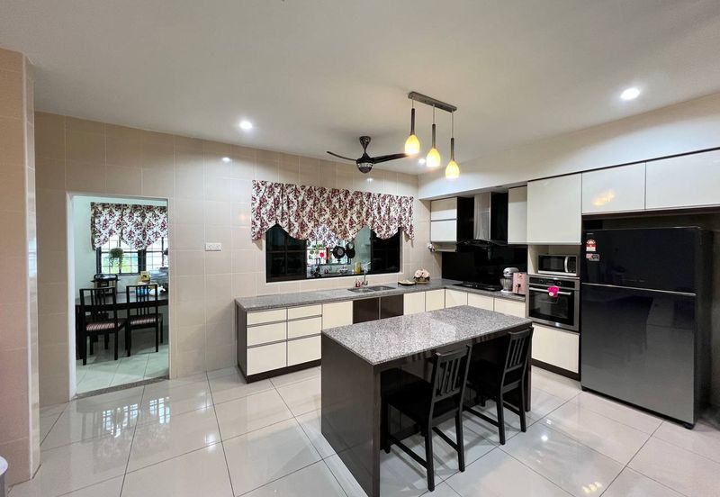 Nilai Springs Heights