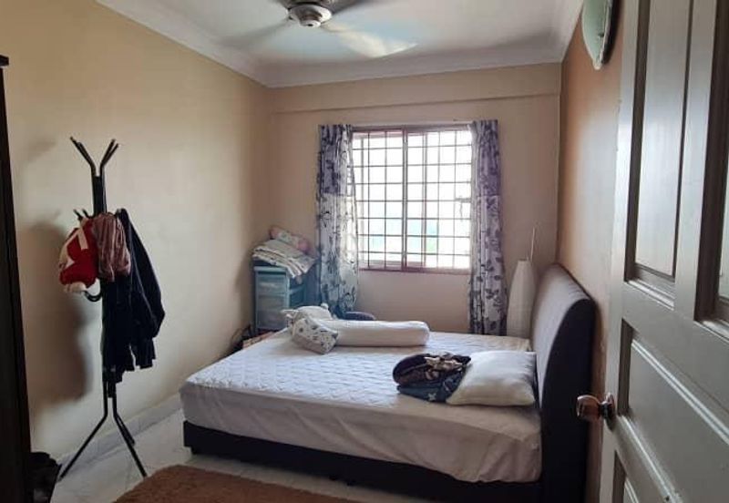 Idaman Sutera Condominium