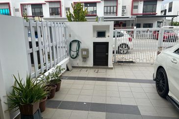 Jalan Setia Permai U13/43A