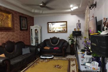 Renovated 1 Storey Terrace House, Bandar Bukit Raja