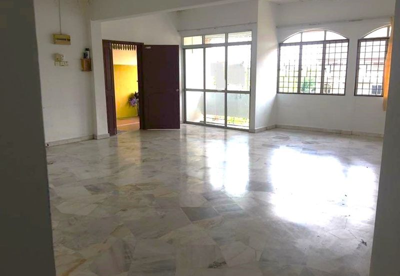 Apartment Kampung Tunku