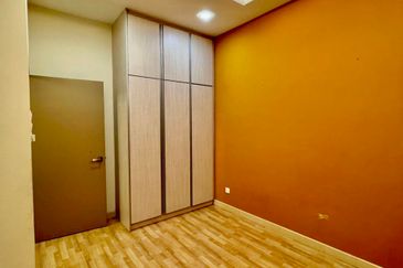 Ayu Impian, Alam Nusantara