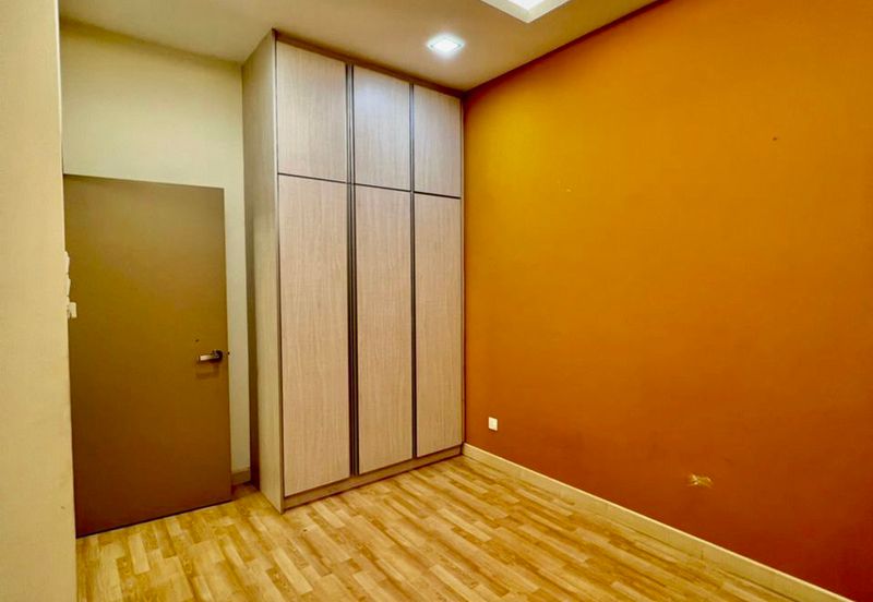 Ayu Impian, Alam Nusantara