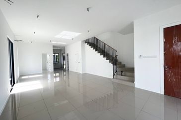 Reef Of Tropics, Setia Eco Glades