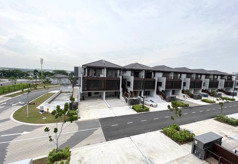 Corner Lot 3 Storeys Terrace The Mulia Residence Cyberjaya