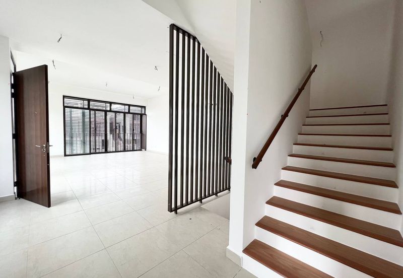 Corner Lot 3 Storeys Terrace The Mulia Residence Cyberjaya