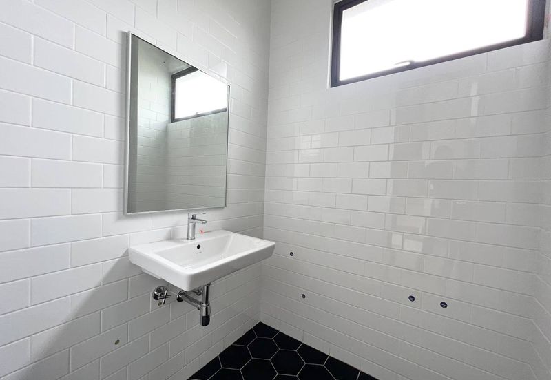 Corner Lot 3 Storeys Terrace The Mulia Residence Cyberjaya