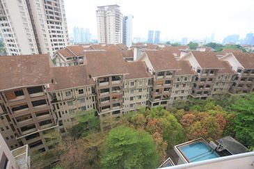 Seri Maya Condominium