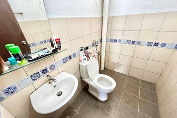 Jln SP 2/16 @ Bandar Saujana Putra