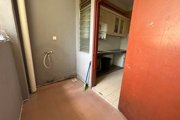 Pangsapuri Seri Galaksi