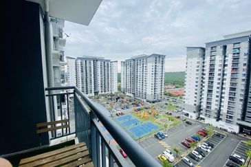 Residensi Laguna Biru 2