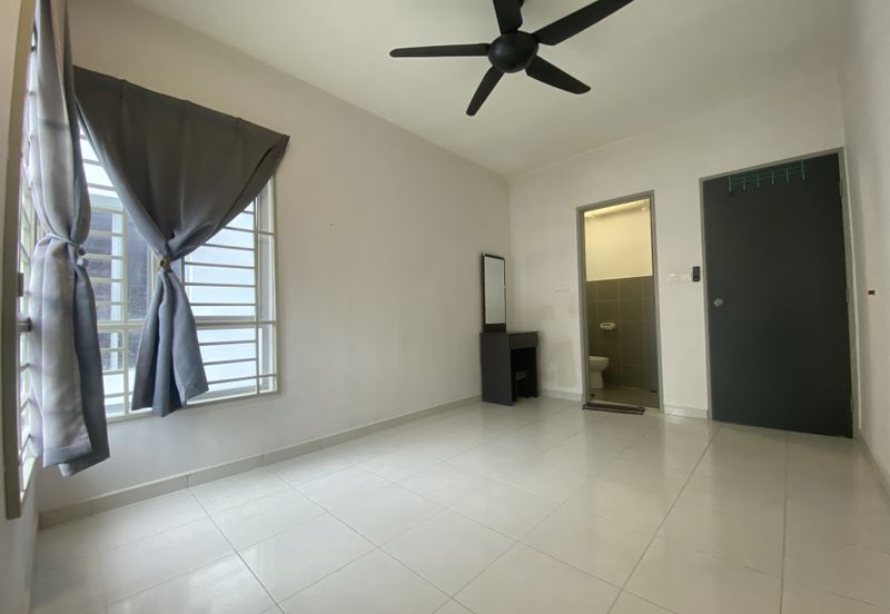 Residensi Laguna Biru 2