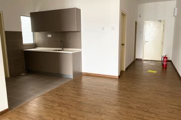 PR1MA Lakefront Homes