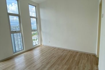 PR1MA Lakefront Homes