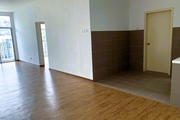 PR1MA Lakefront Homes