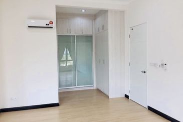 Anggun, Alam Nusantara