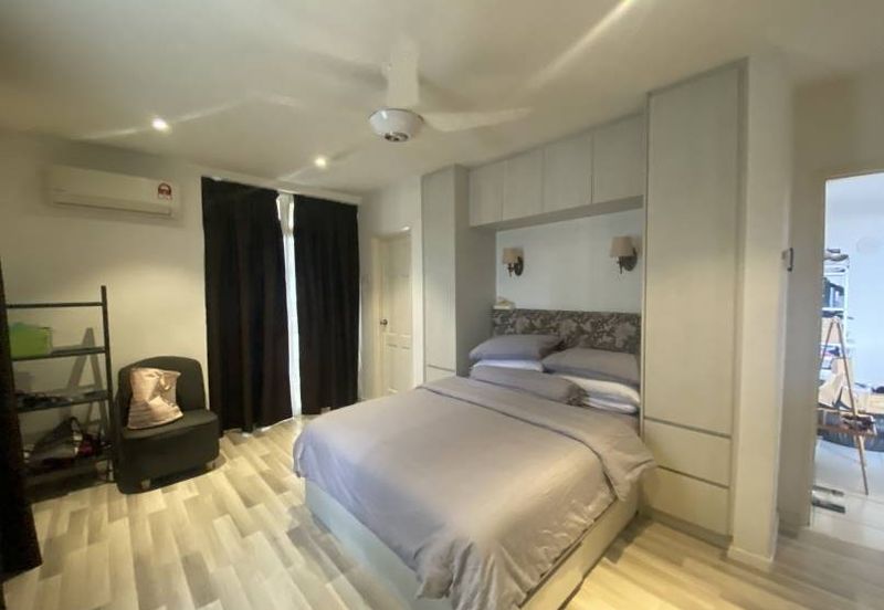 City Gardens Condominium