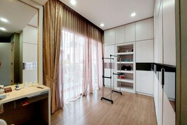 2.5 Storey SuperLink Capri, USJ Heights, Subang Jaya