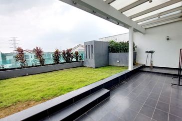 2.5 Storey SuperLink Capri, USJ Heights, Subang Jaya