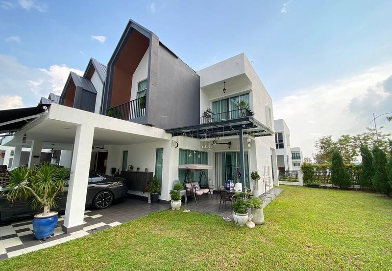 Ebonylane @ Eco Forest