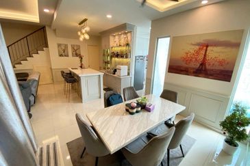 Ebonylane @ Eco Forest