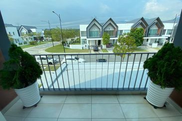 Ebonylane @ Eco Forest